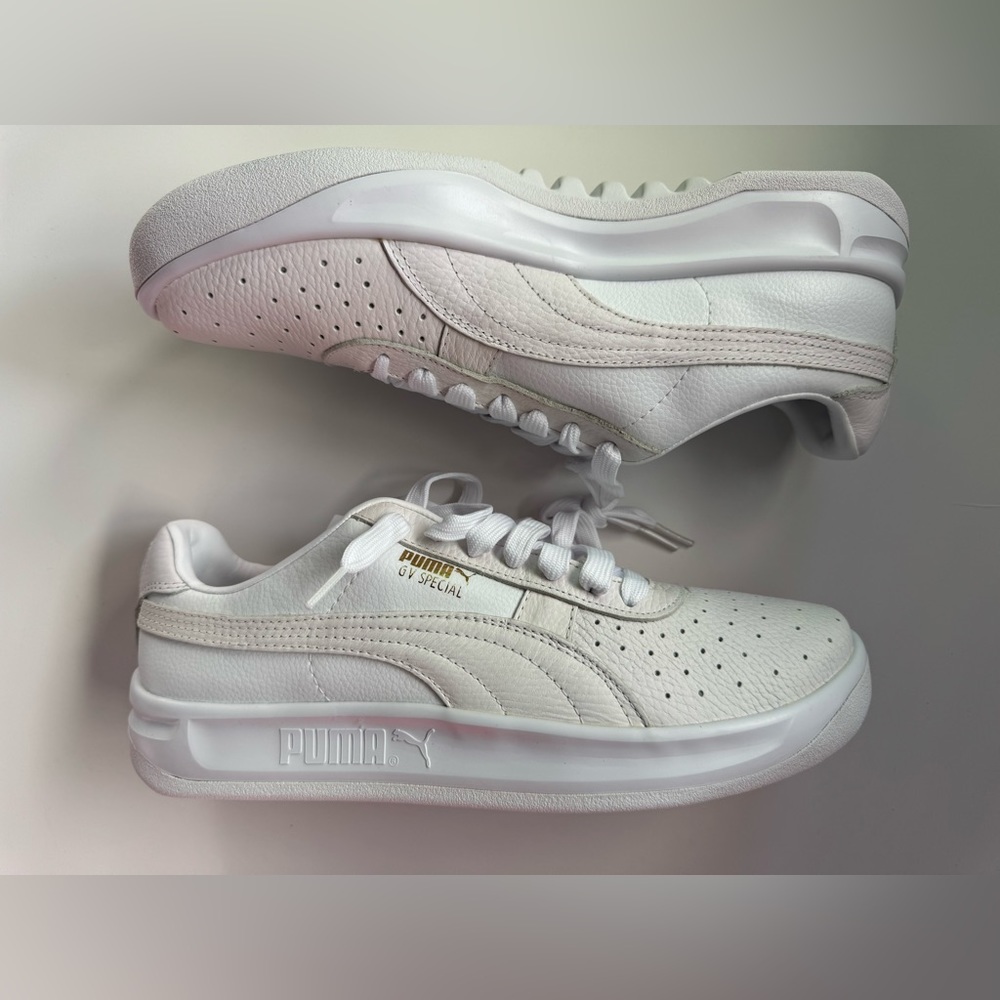 Puma White GV Special Leather Sneakers - Mens 10
